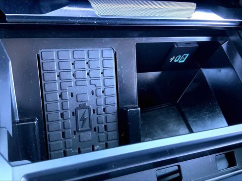 Used 2023 Ford F250 Lariat w/ Lariat Ultimate Package image 31