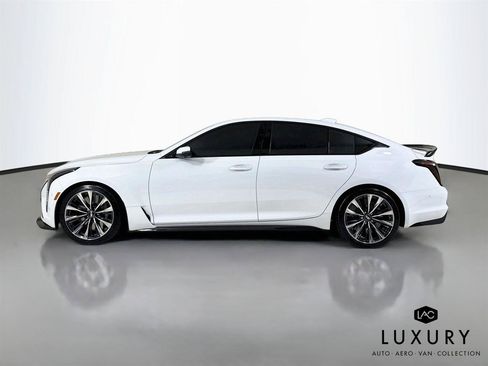 Used 2025 Cadillac CT5 V Blackwing w/ Carbon Fiber 2 Package RWD image 9