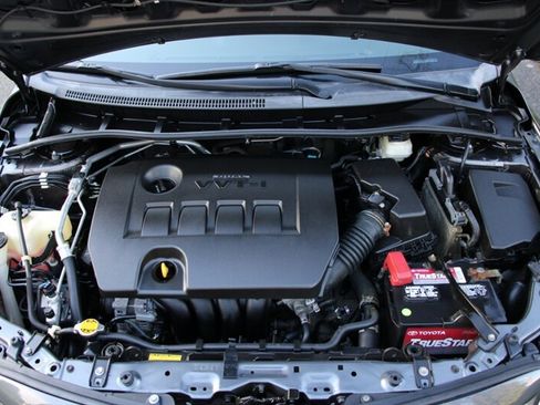 Used 2013 Toyota Corolla L image 17