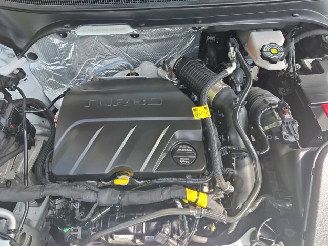 Used 2025 Chevrolet Trax LT w/ LT Convenience Package FWD image 34