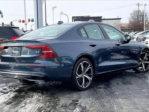 Used 2024 Volvo S60 B5 Plus image 11