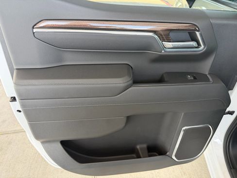 Used 2023 Chevrolet Silverado 1500 RST w/ Convenience Package II image 21