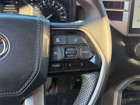 Used 2022 Toyota Tundra Limited image 15