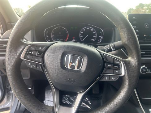 Used 2018 Honda Accord LX image 20