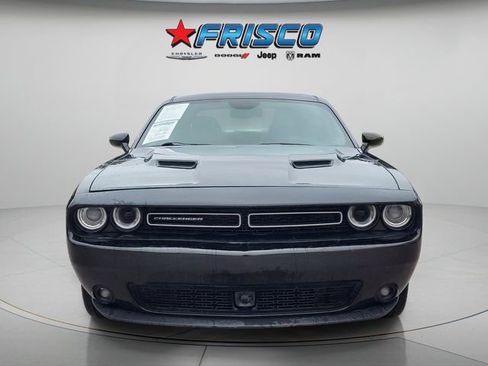 Used 2016 Dodge Challenger SXT Plus RWD image 2