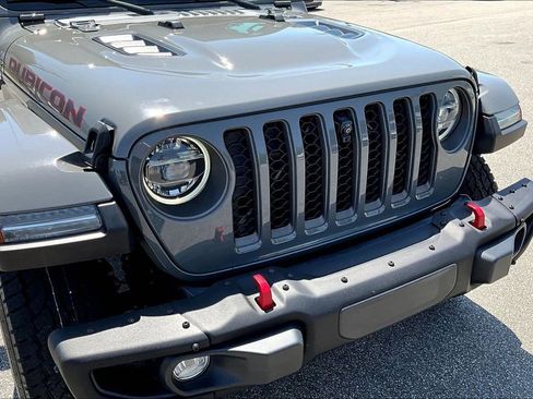 Used 2022 Jeep Gladiator Rubicon w/ LED Lighting Group AWD/4WD image 34