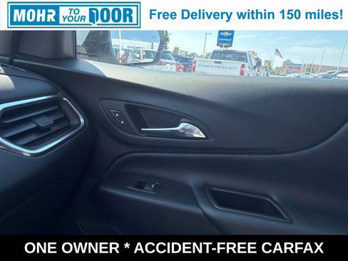 Used 2024 Chevrolet Equinox LT FWD image 29