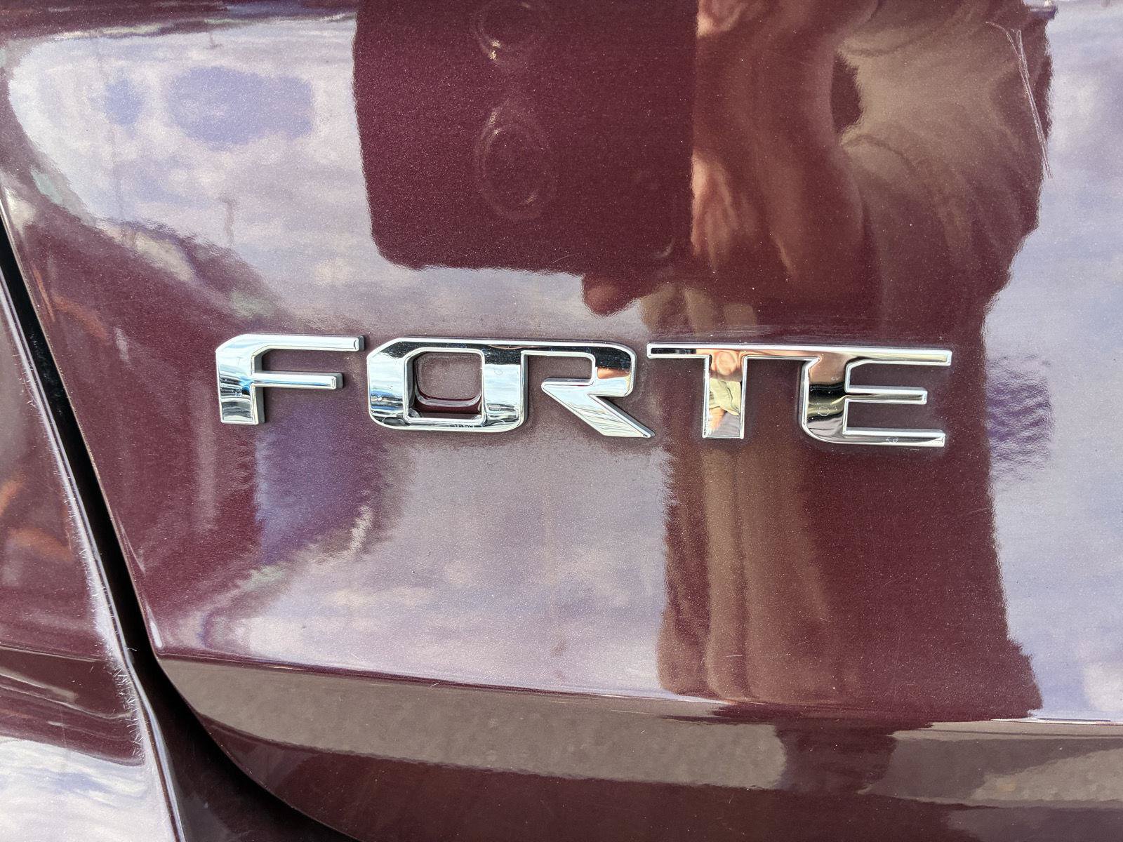 Used 2018 Kia Forte LX FWD image 10