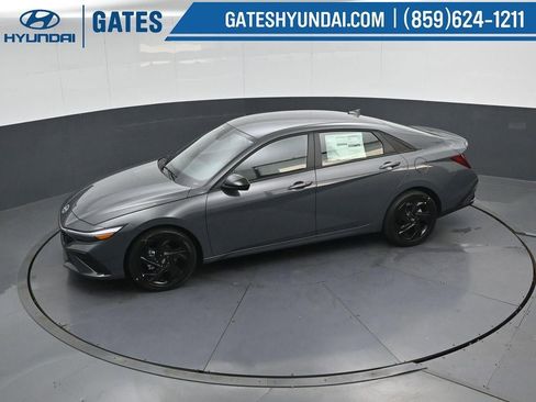 New 2026 Hyundai Elantra Sport FWD image 47