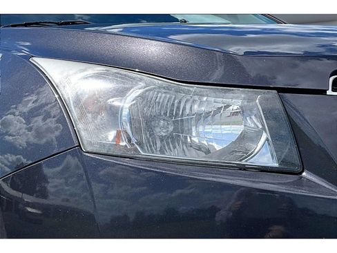 Used 2014 Chevrolet Cruze LTZ w/ RS Package FWD image 30