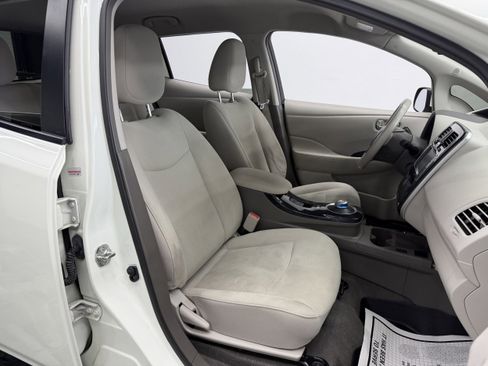 Used 2012 Nissan Leaf SL image 20