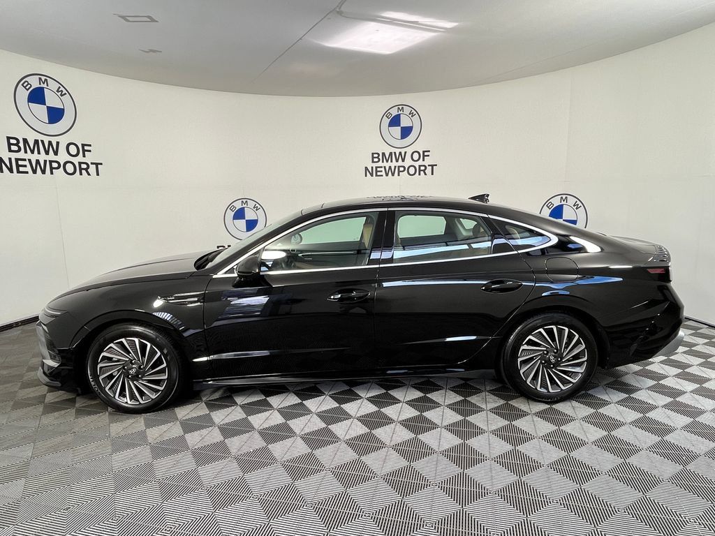 Used 2026 Hyundai Sonata Limited FWD image 13