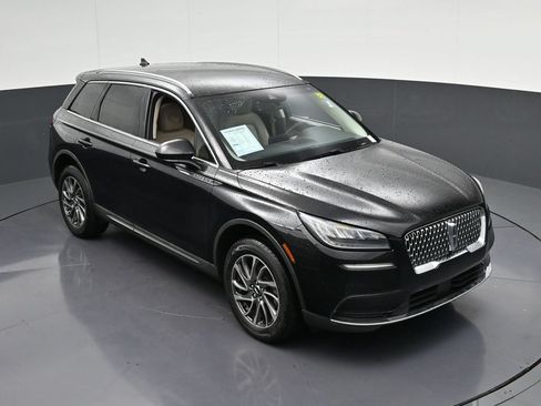 Used 2021 Lincoln Corsair AWD w/ Equipment Group 101A image 23