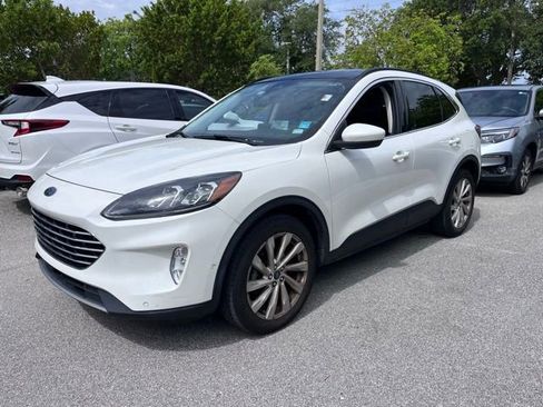 Used 2021 Ford Escape Titanium w/ Titanium Elite Package AWD/4WD image 2