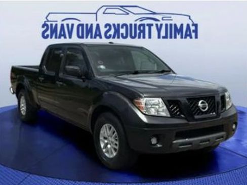 Used 2017 Nissan Frontier SV image 7