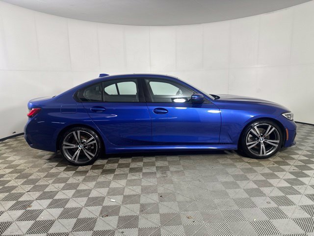Used 2019 BMW 330i xDrive Sedan w/ M Sport Package AWD/4WD image 8