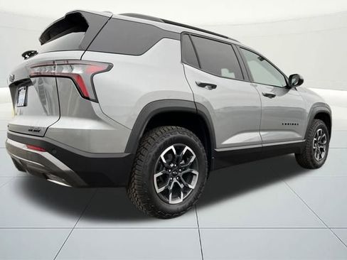 Certified 2025 Chevrolet Equinox ACTIV image 5