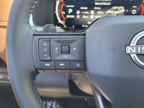 New 2026 Nissan Pathfinder Platinum w/ Cargo Package FWD image 6