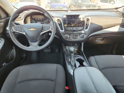Used 2024 Chevrolet Malibu LT image 10