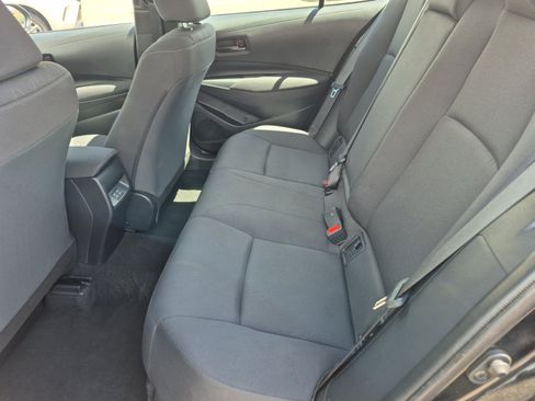 Certified 2025 Toyota Corolla LE FWD image 20