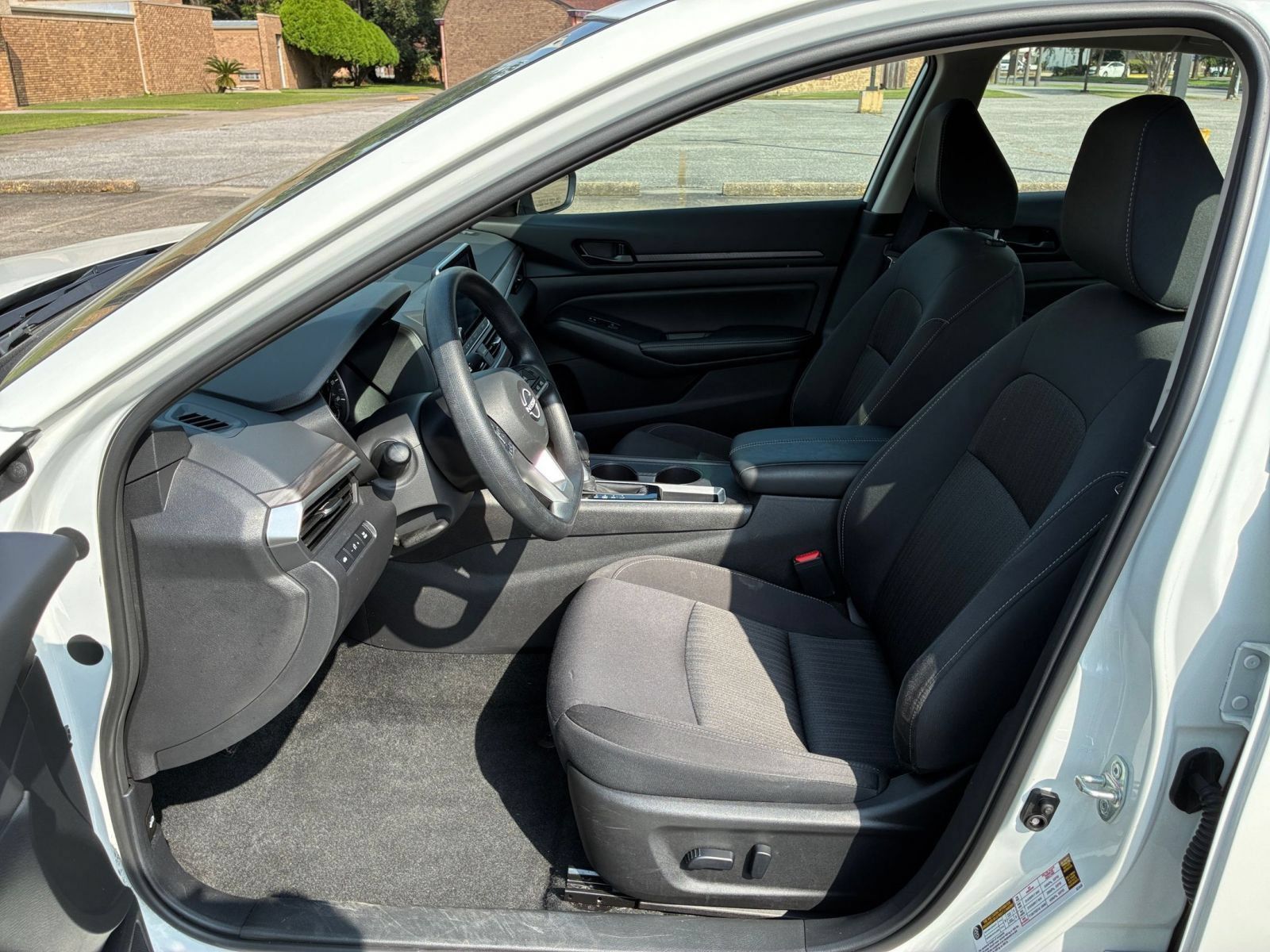 Used 2026 Nissan Altima 2.5 SV FWD image 26