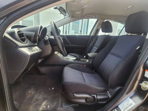 Used 2010 MAZDA MAZDA3 i Touring FWD image 10