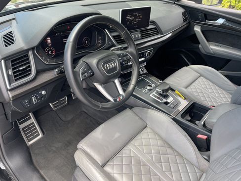 Used 2018 Audi SQ5 Prestige w/ Prestige Package AWD/4WD image 13