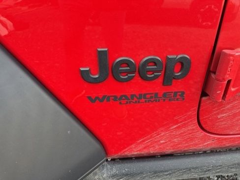 Used 2021 Jeep Wrangler Unlimited Sport image 10