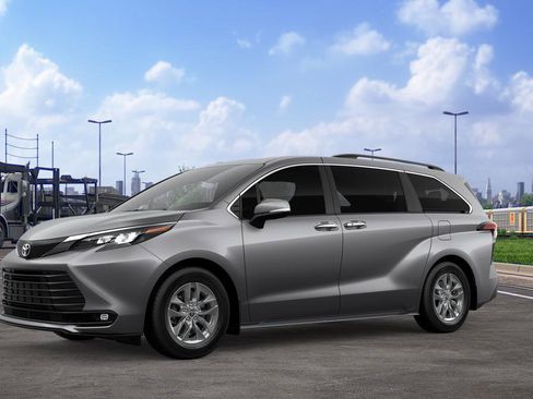New 2026 Toyota Sienna XLE FWD image 3