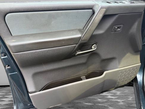 Used 2006 Nissan Titan SE image 20