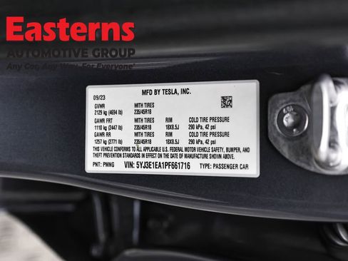 Used 2023 Tesla Model 3 Standard Range RWD image 30