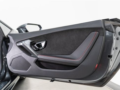 Used 2016 Lamborghini Huracan LP 580-2 RWD image 51
