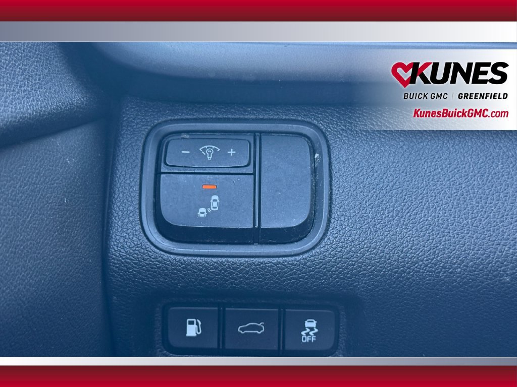 Used 2018 Kia Optima S w/ Panoramic Sunroof Package FWD image 28