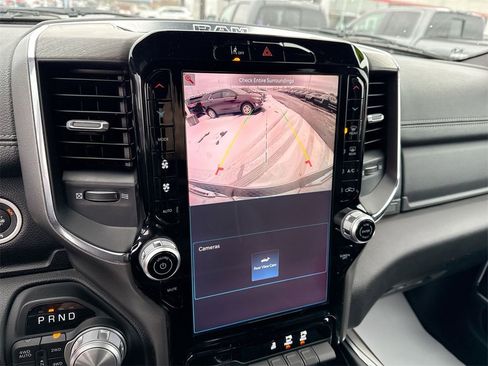 Used 2025 RAM 1500 Laramie image 24