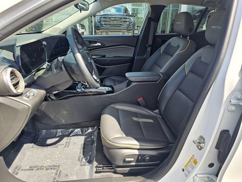 Used 2025 Chevrolet Trax ACTIV w/ Driver Confidence Package FWD image 20
