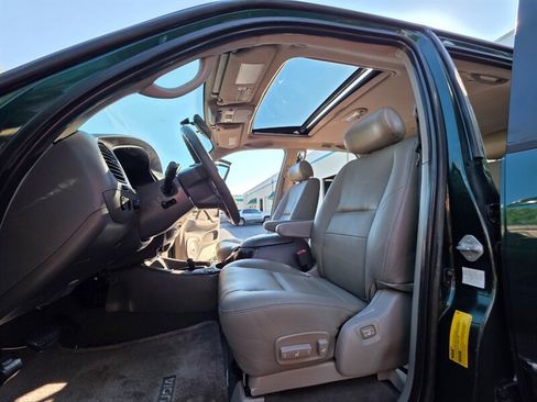 Used 2002 Toyota Sequoia Limited AWD/4WD image 13