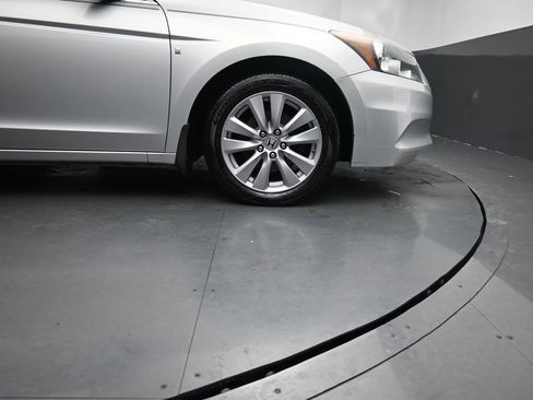Used 2012 Honda Accord EX-L image 11