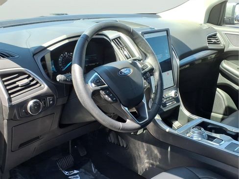 Used 2023 Ford Edge SEL w/ Convenience Package AWD/4WD image 7