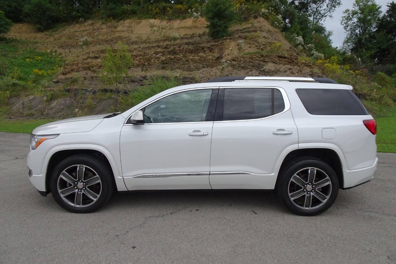 Used 2019 GMC Acadia Denali w/ Technology Package AWD/4WD image 1