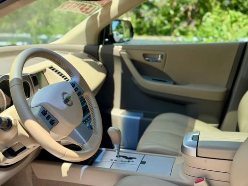 Used 2007 Nissan Murano SL w/ Touring Pkg AWD/4WD image 8