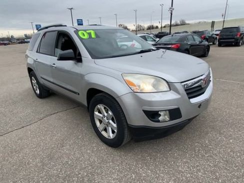 Used 2007 Saturn Outlook XE w/ Advanced Audio Pkg image 4