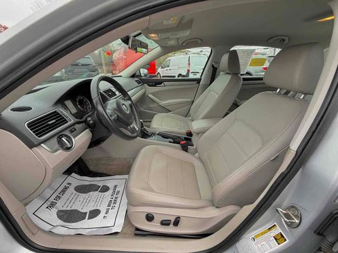 Used 2015 Volkswagen Passat 1.8T Limited Edition image 13