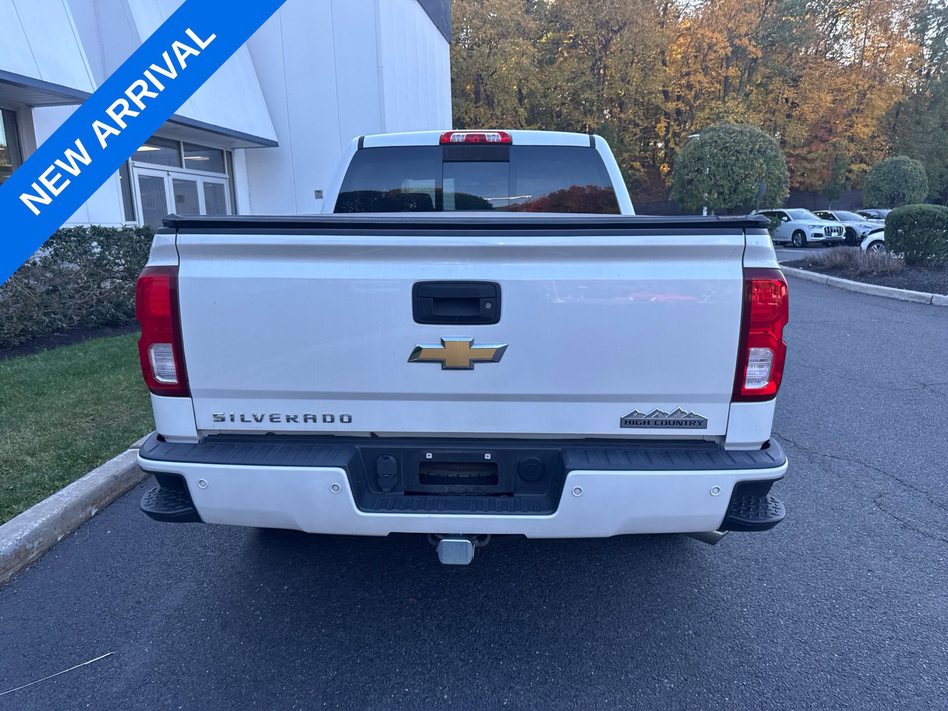 Used 2016 Chevrolet Silverado 1500 High Country AWD/4WD image 3