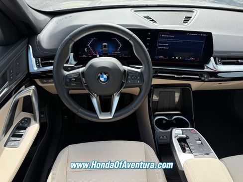 Used 2025 BMW X1 xDrive28i w/ Convenience Package AWD/4WD image 15