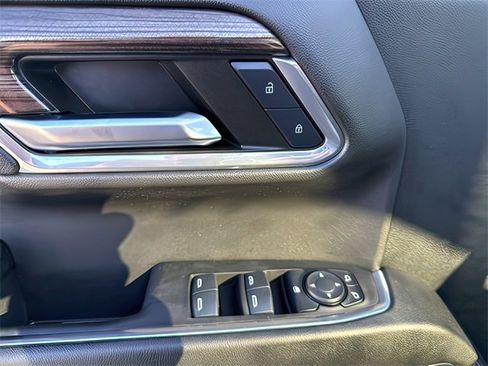 Certified 2024 Chevrolet Silverado 1500 LT Trail Boss w/ Convenience Package II image 21