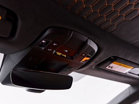 Used 2025 Lamborghini Revuelto AWD/4WD image 90