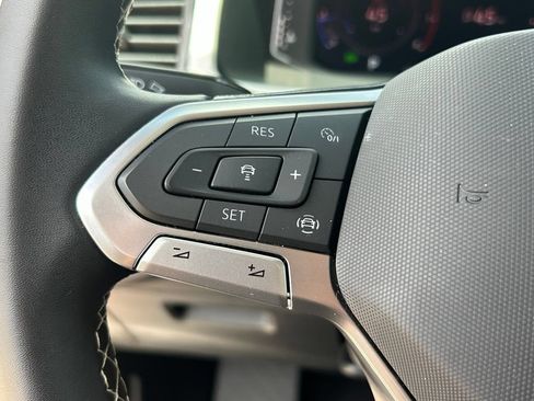 Certified 2023 Volkswagen Atlas SE FWD image 20
