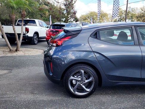 Used 2019 Hyundai Veloster 2.0 image 10