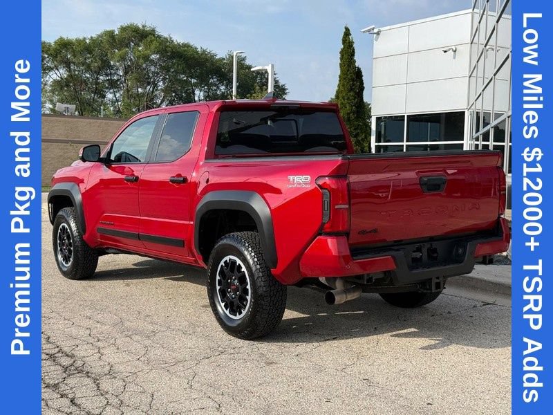 Used 2025 Toyota Tacoma TRD Off-Road w/ TRD Off Road Premium Package AWD/4WD image 5
