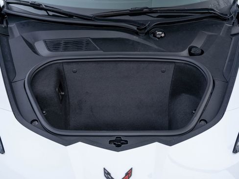 Used 2023 Chevrolet Corvette Stingray w/ Z51 Performance Package image 15